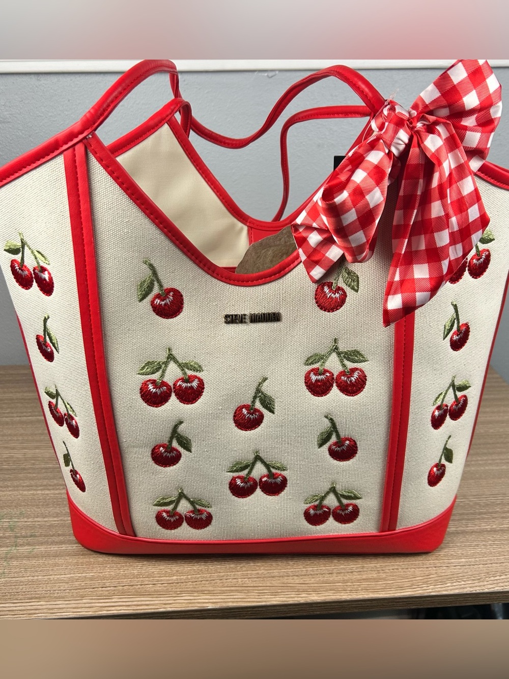 Steve Madden Cherry Tote Bag
Red White Canvas Denim
Shoulder Bag NWT